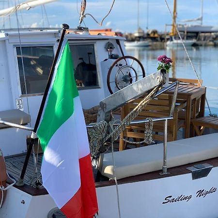 Hotel Sailing Nights Boat&Breakfast à Alghero Extérieur photo