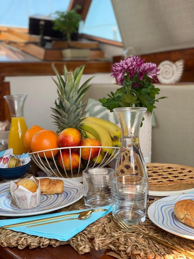 Hotel Sailing Nights Boat&Breakfast à Alghero Extérieur photo