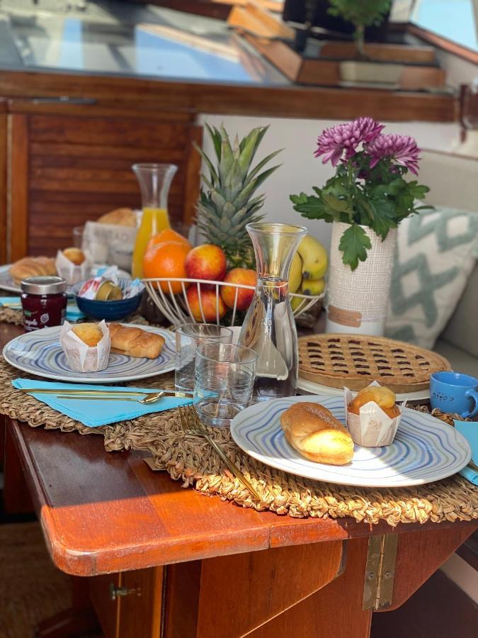 Hotel Sailing Nights Boat&Breakfast à Alghero Extérieur photo