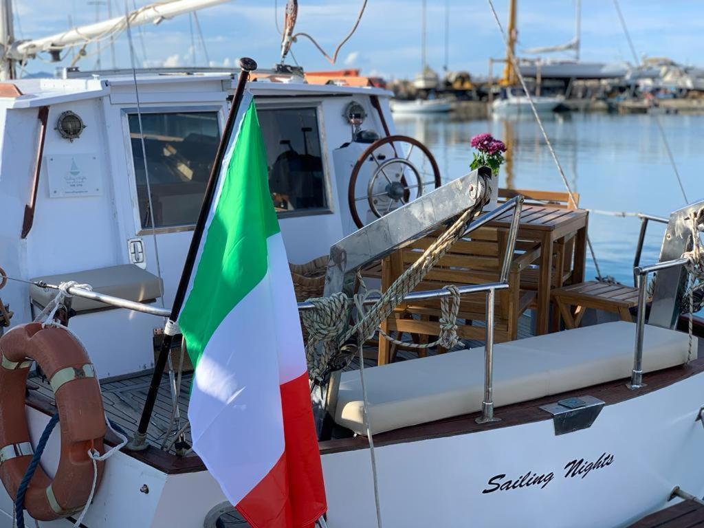 Hotel Sailing Nights Boat&Breakfast à Alghero Extérieur photo
